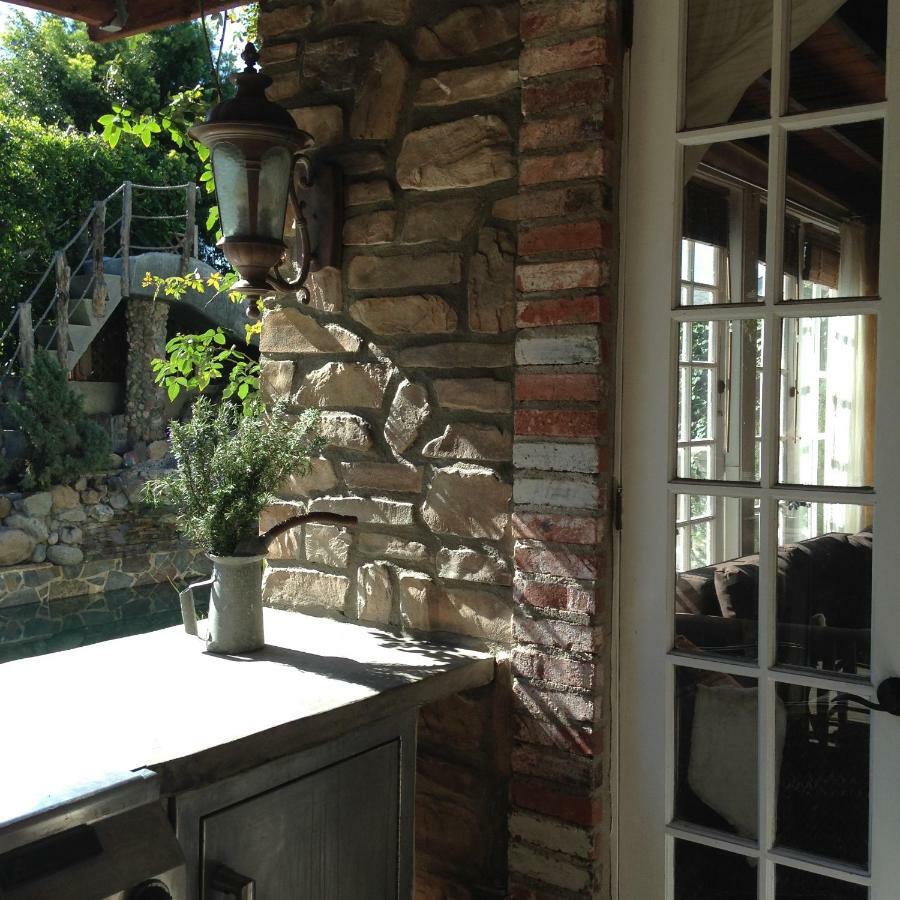 Under the Tuscan Sun Cottage in West Los Angeles Exterior foto